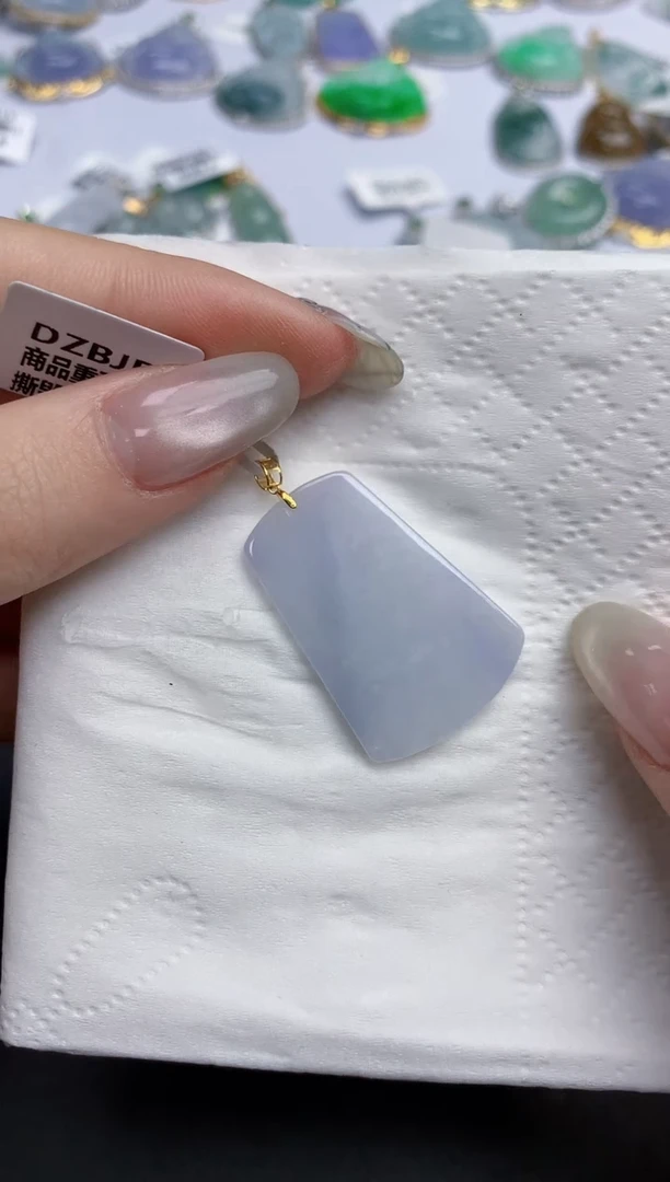 【闪购商品】翡翠颈饰18K金镶嵌天然缅甸翡翠A货