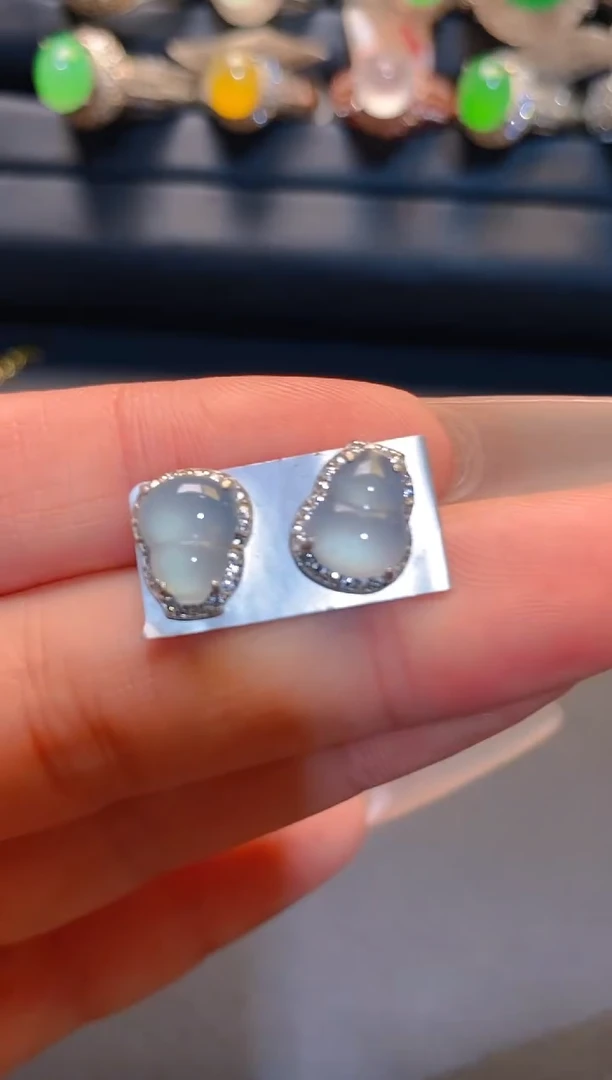 翡翠银S925镶嵌耳饰天然