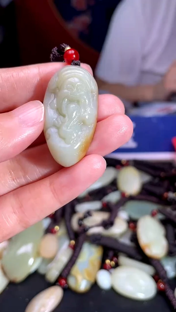 和田玉未镶嵌挂件1