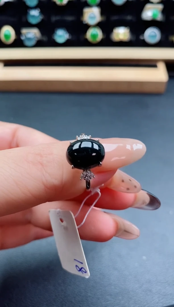 银S925镶嵌戒指翡翠1