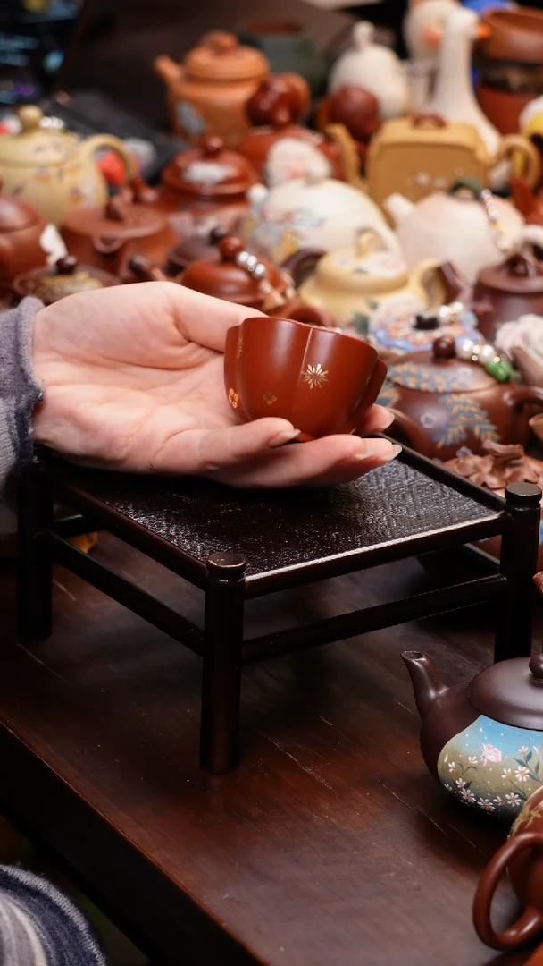 【闪购商品】原矿手工朱妮杯子