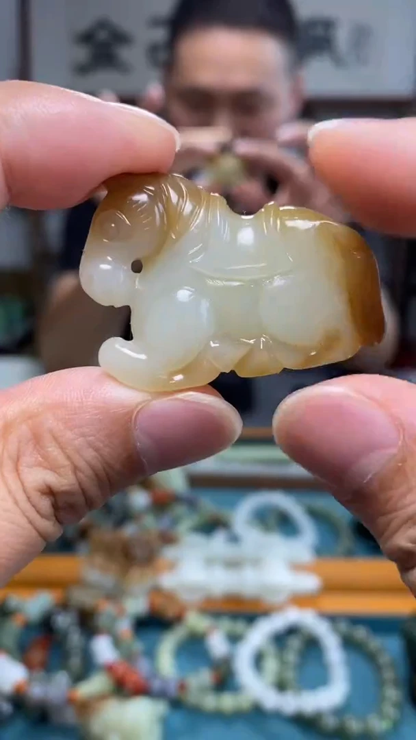 颈饰未镶嵌和田玉80