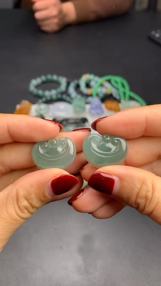 【闪购商品】翡翠颈饰未镶嵌多样性发货一个