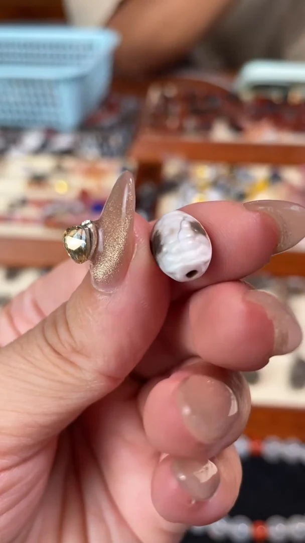 玛瑙/玉髓颈饰未镶嵌38富甲天下