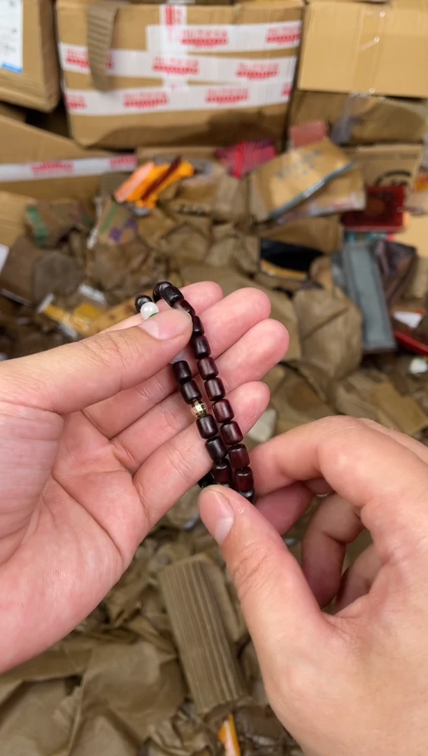 木质非金属捧月文创福利闪购商品