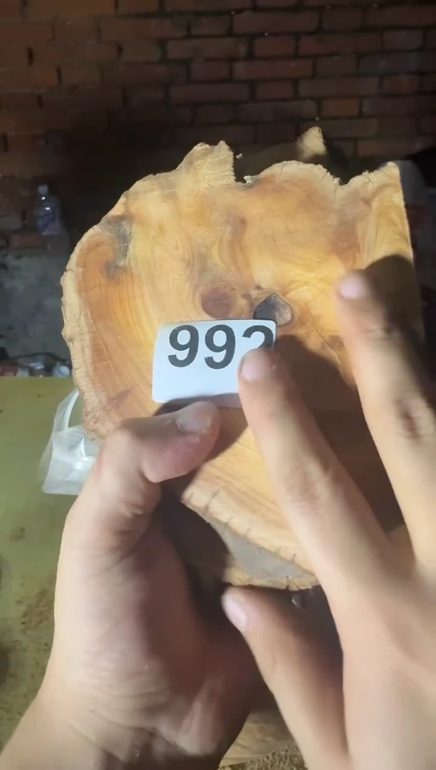 柏木太行山陈化崖柏现切先拍！随机一片！！！（1单1片）992