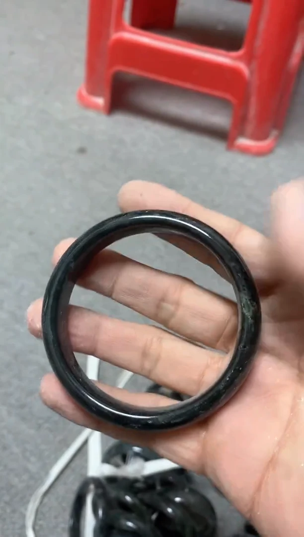 【闪购商品】和田玉手镯未镶嵌手镯