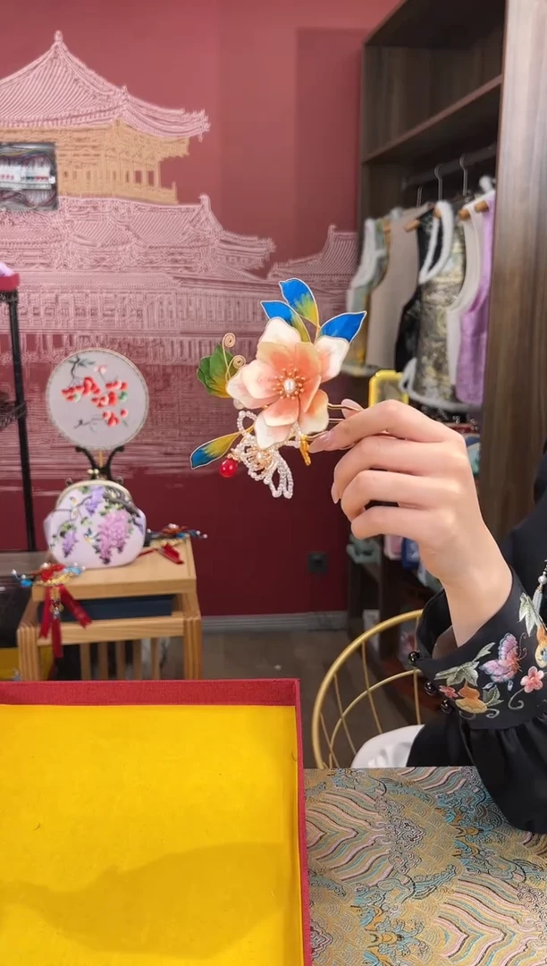 【闪购商品】刺绣非遗绒花（发饰）