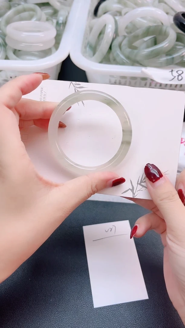 未镶嵌手镯石英质玉（金丝玉）V27-53.7