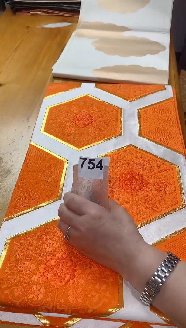 【闪购商品】瓷片754  爱吃布丁的泡泡糖