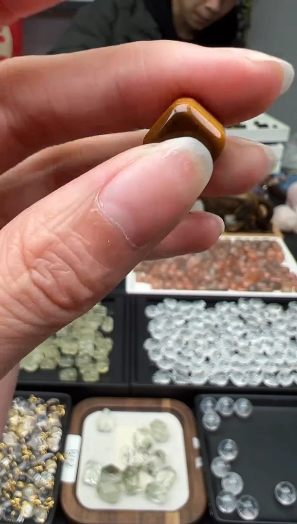 【闪购商品】木变石（虎睛石）颈饰未镶嵌73a多样性发其一/1.16/1个