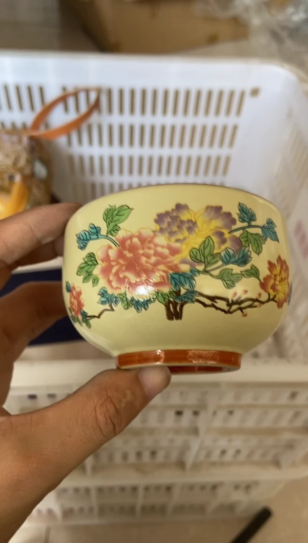 无运费险有瑕疵的摄影的产品有使用过的痕迹有点脏介意勿拍