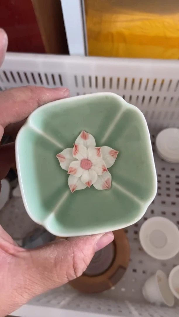 杯无运费险有瑕疵的摄影的产品有使用过的痕迹有点脏介意勿拍