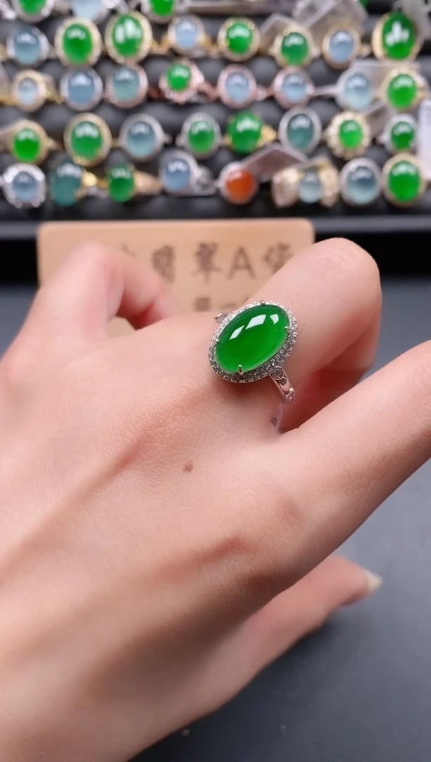 银S925镶嵌戒指翡翠1111