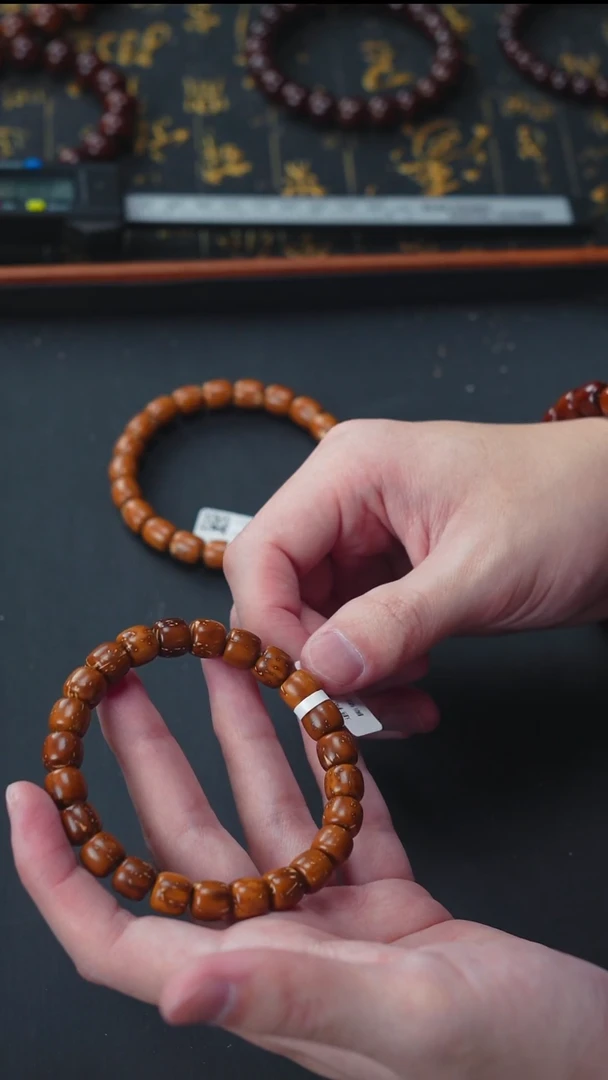 手串紫金鼠实心老型9     10768