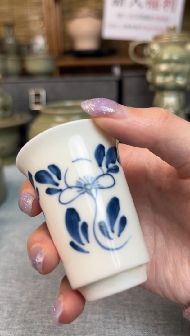 杯纯手工薄胎兰花瓷闻香杯+礼盒