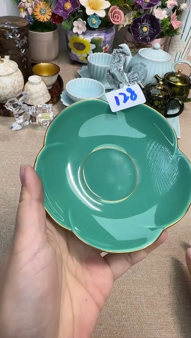 瓷片泡泡家的瓷器真好看