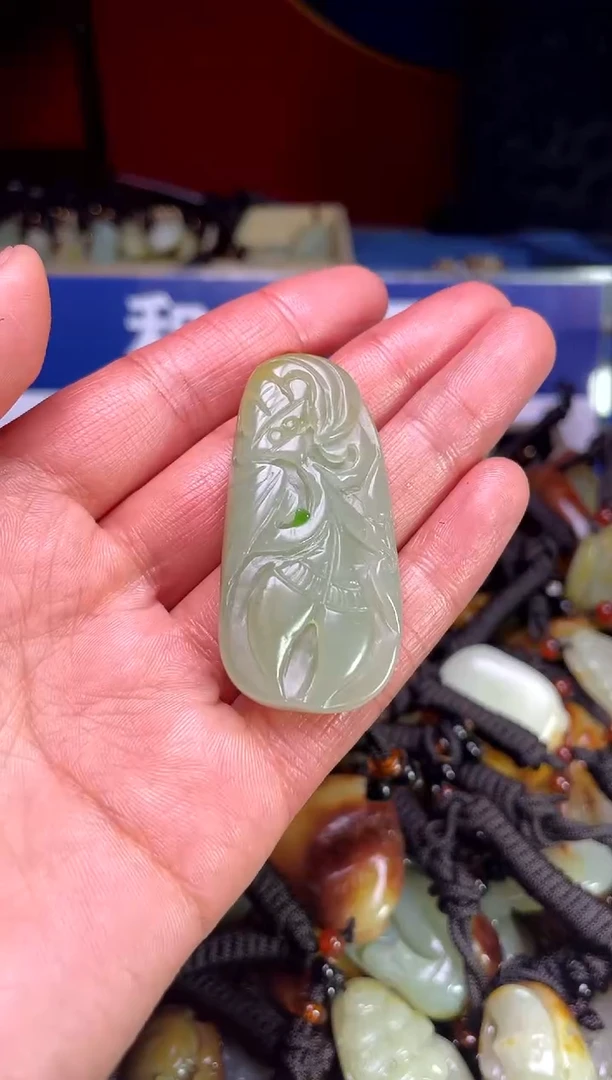 【闪购商品】和田玉颈饰未镶嵌1