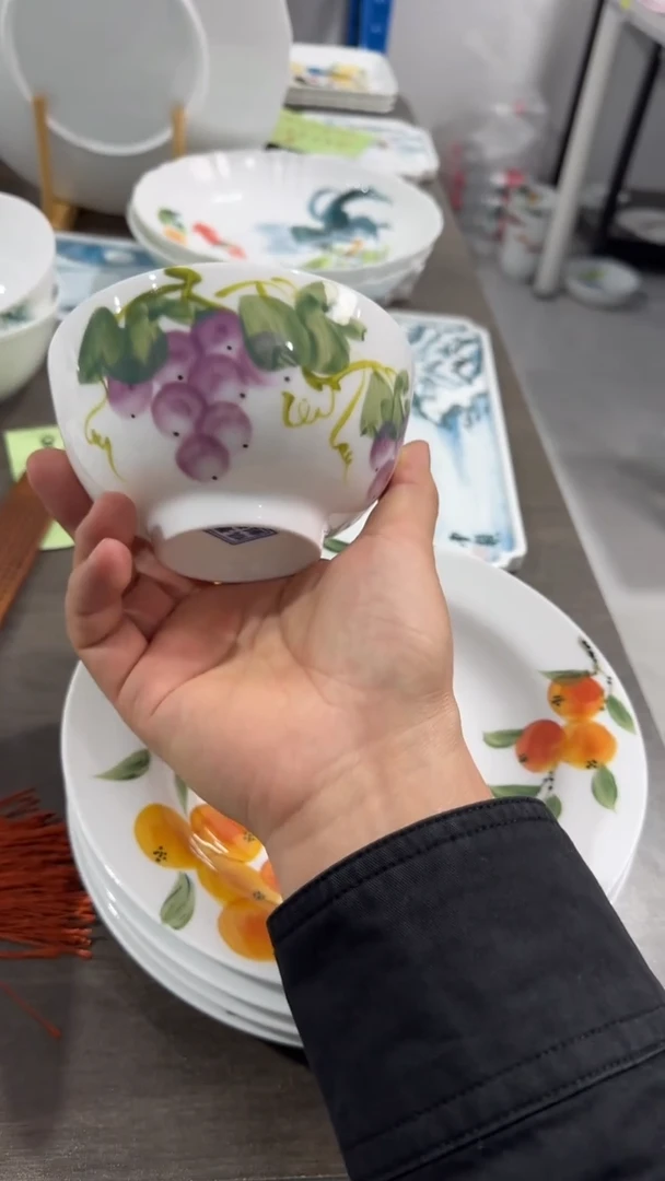 其他景德镇高温瓷（玉泥花棱小碗）