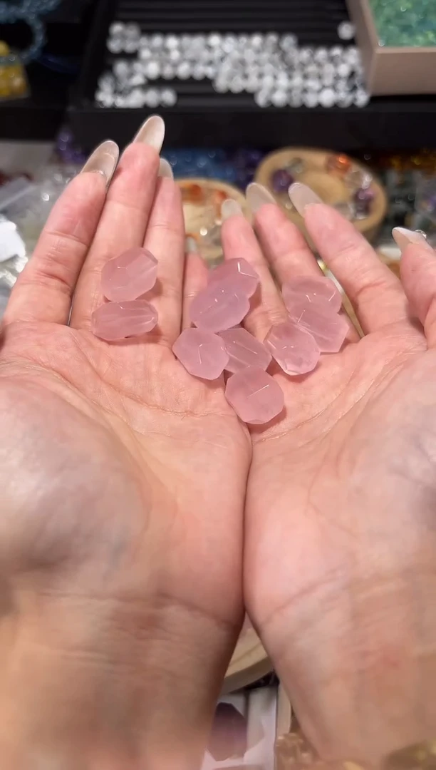 水晶手串未镶嵌H25粉水晶随行一个宽卡约13