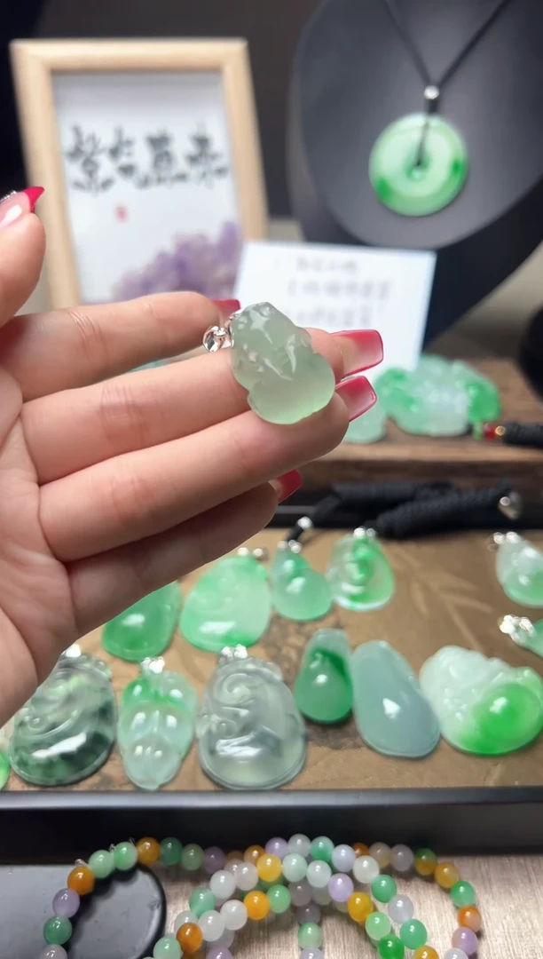 颈饰未镶嵌翡翠所见即所得，一图一物