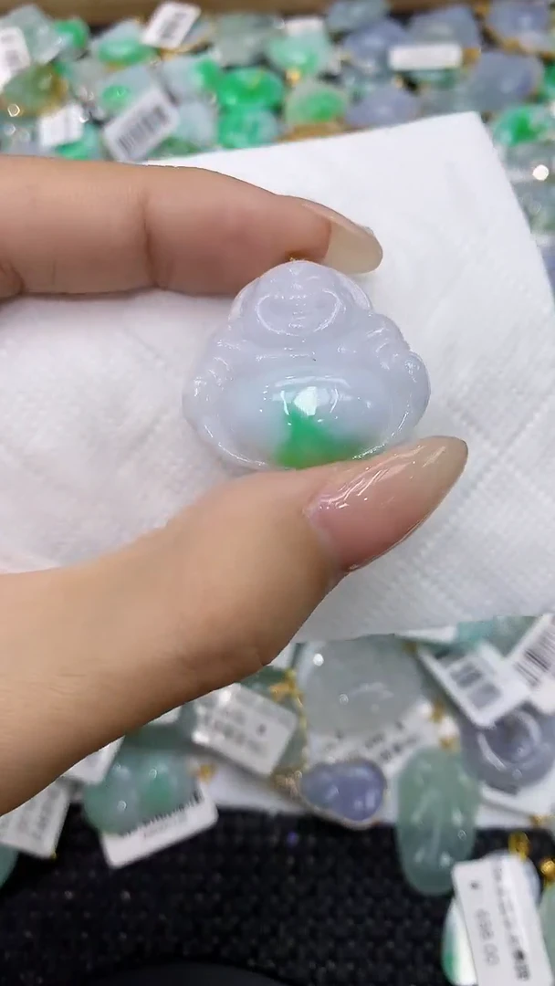 翡翠18K金镶嵌颈饰111111111111