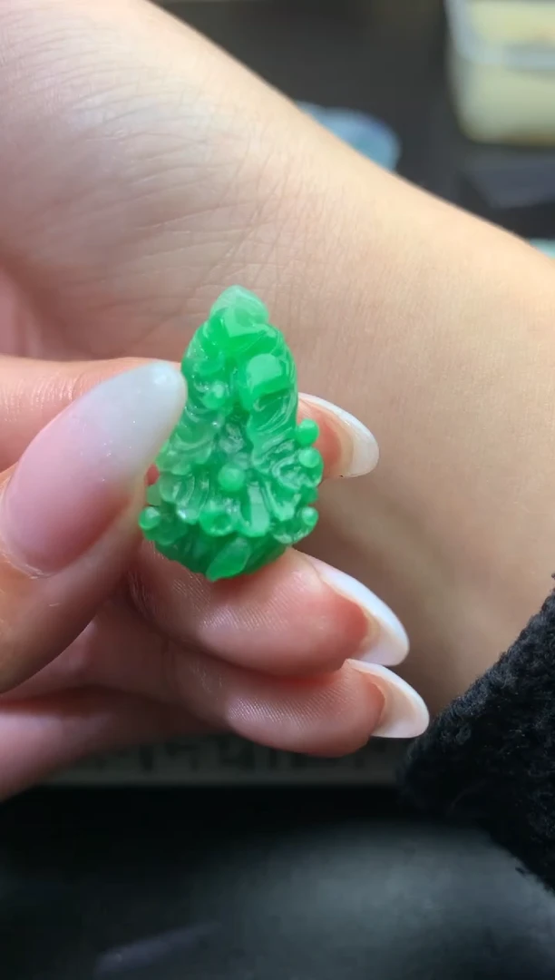 【闪购商品】定制翡翠未镶嵌毛货