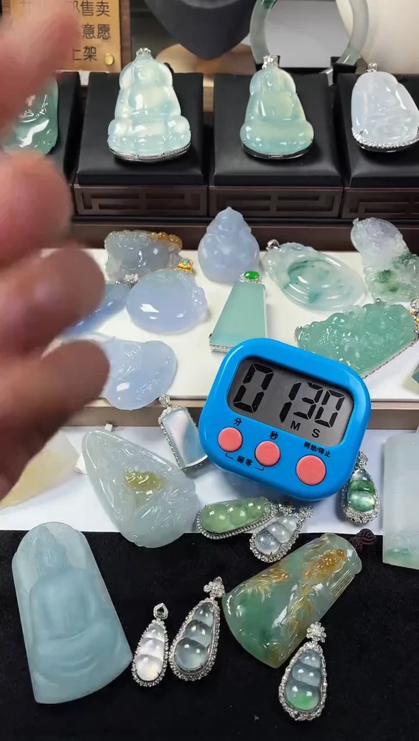 未镶嵌定制翡翠刀**~ 5024毛货不退不换
