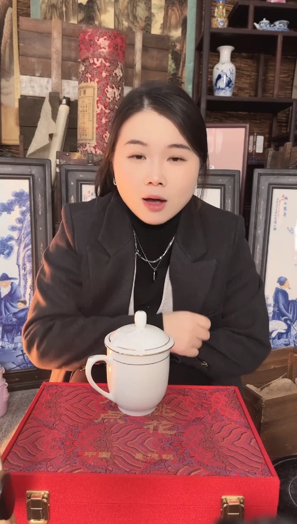 陶景德镇陶瓷摆件C304