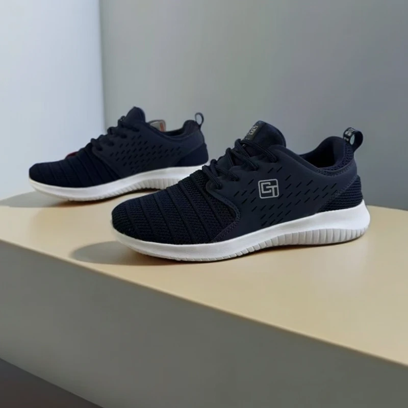 C1117 91135 男款户外休闲时尚春秋轻便透气运动鞋