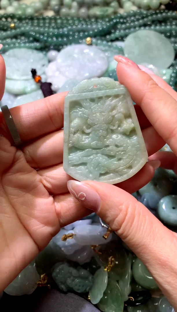 吊坠(不含链)未镶嵌翡翠1