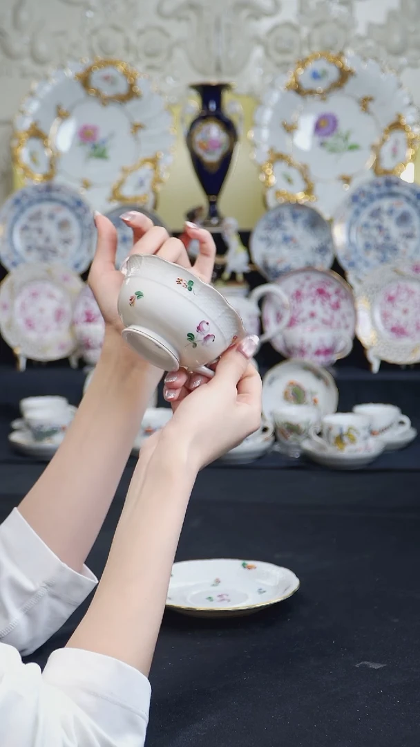 骨瓷婷婷中古器物如图所示117