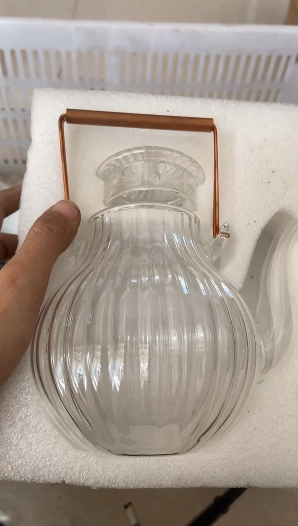 无运费险有瑕疵的摄影的产品有使用过的痕迹有点脏介意勿拍