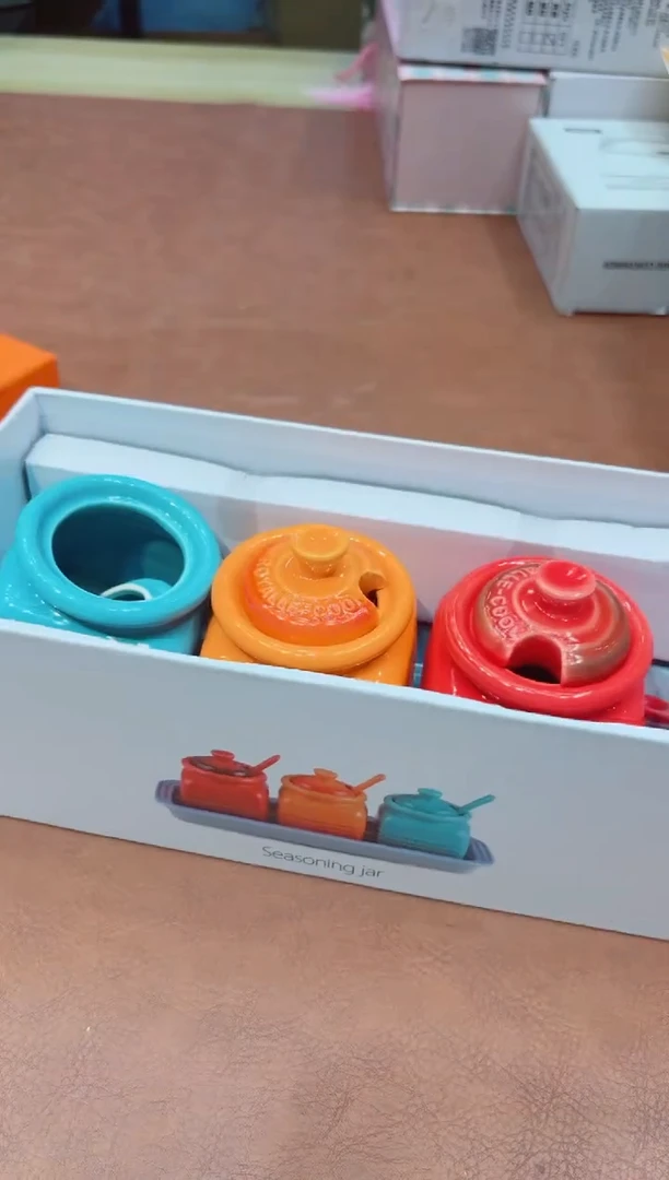 小狐狸精选日瓷器