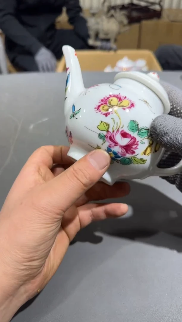 【闪购商品】杯小四孤品收藏中古品