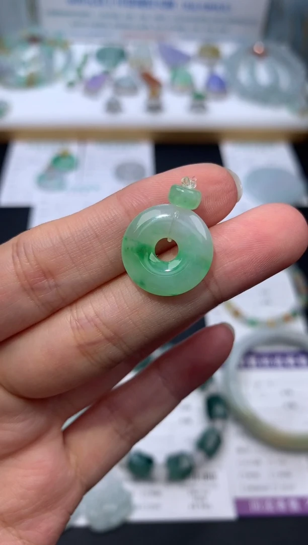 【闪购商品】定制翡翠未镶嵌模式推广期24小时鉴赏期