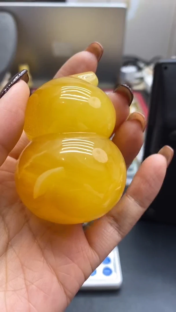 琥珀未镶嵌珠宝奇石824