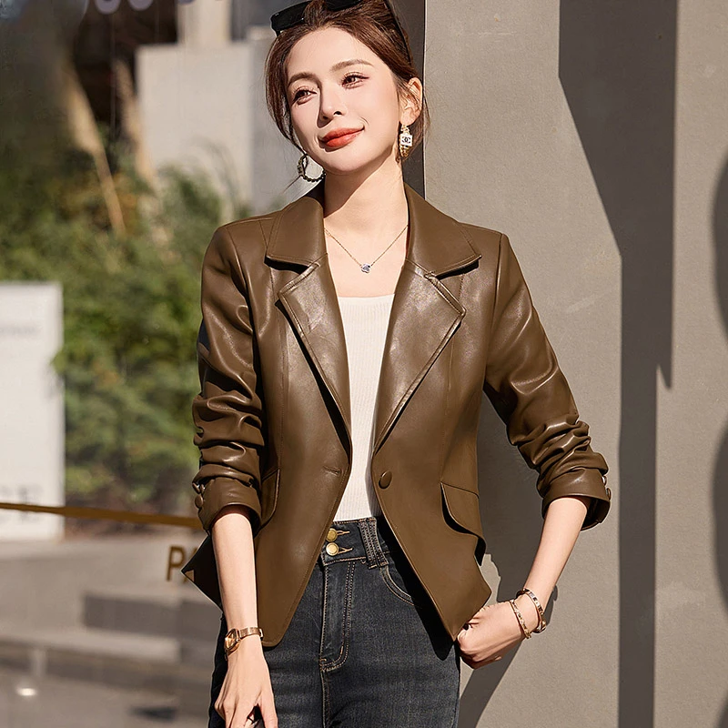 皮衣西装外套女短款2025新款春秋小个子修身气质休闲PU皮夹克上衣