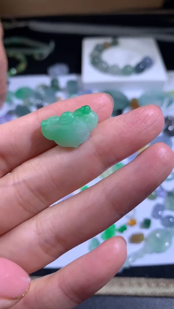 定制翡翠未镶嵌定制翡翠 未镶嵌