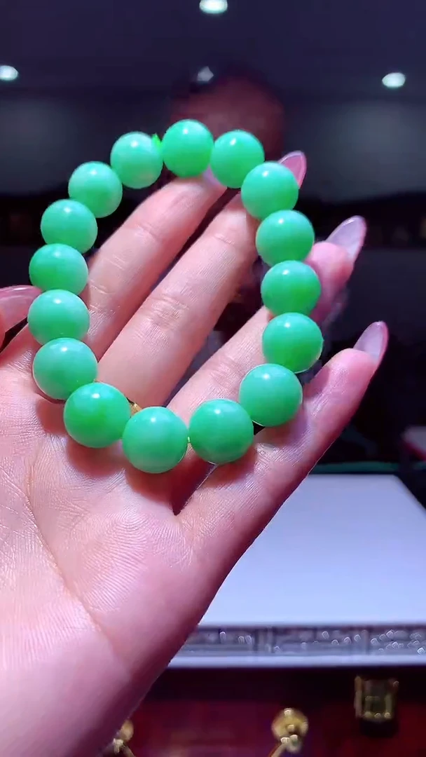 定制翡翠未镶嵌天然翡翠（拍一发一）