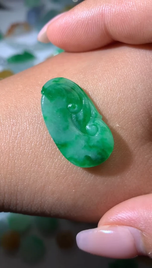 未镶嵌定制翡翠毛货