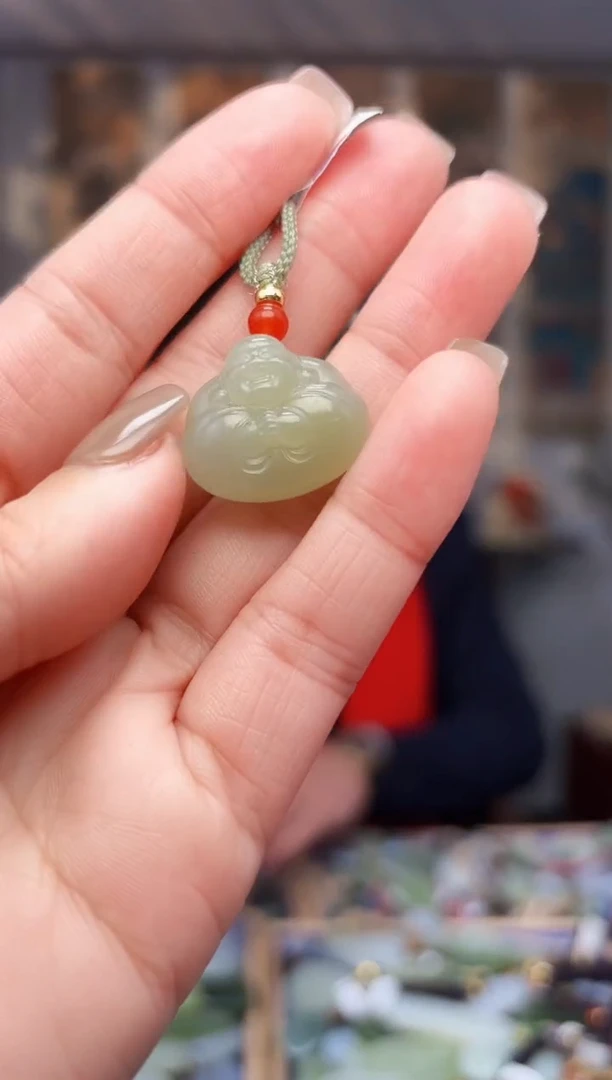 【闪购商品】和田玉挂件未镶嵌拍一发一