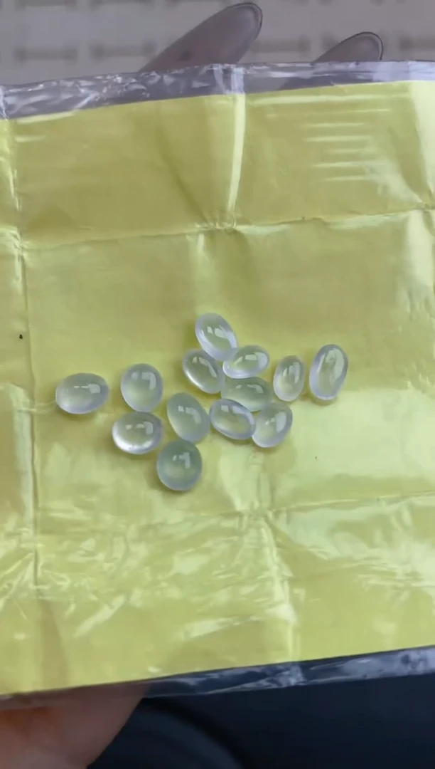 定制翡翠未镶嵌天然翡翠蛋面37