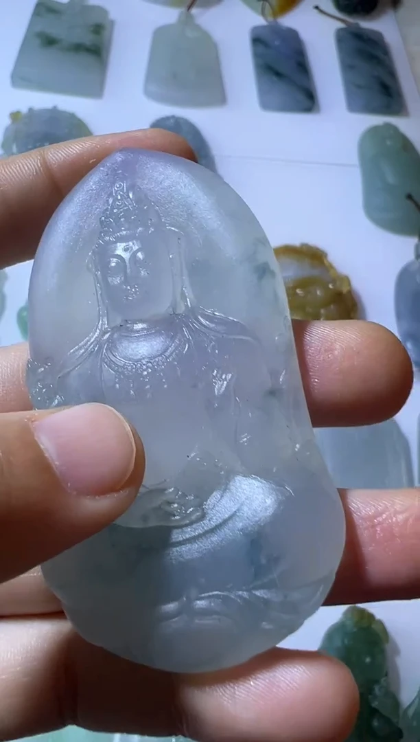 【闪购商品】定制翡翠未镶嵌观音