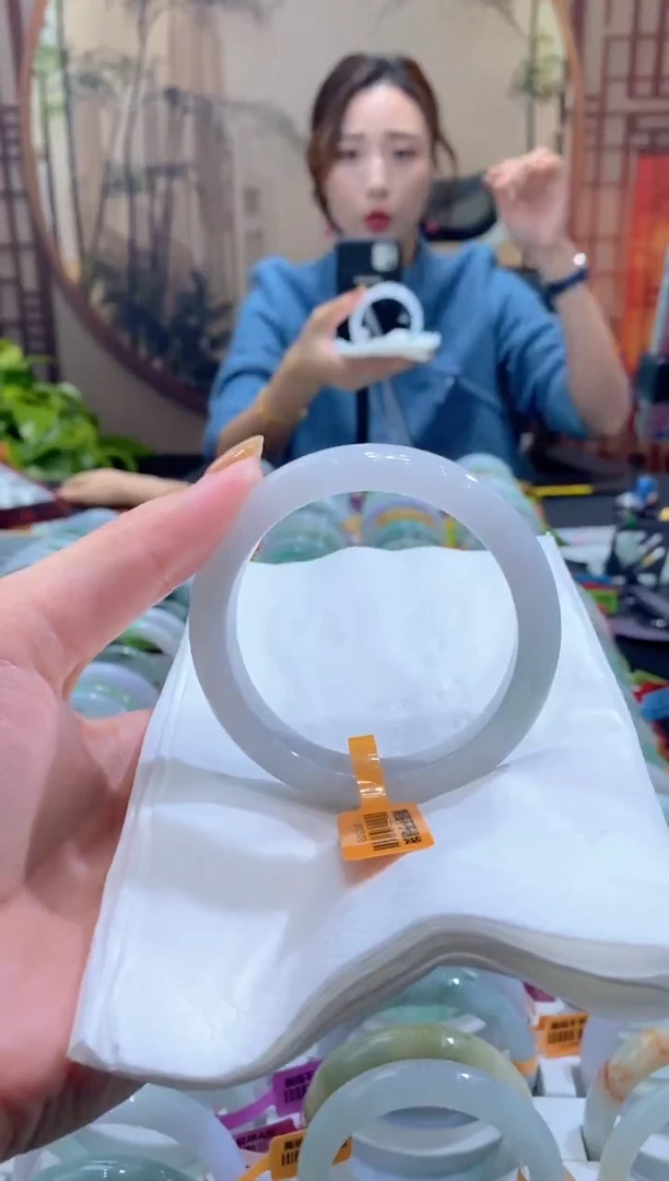 未镶嵌手镯翡翠000089461