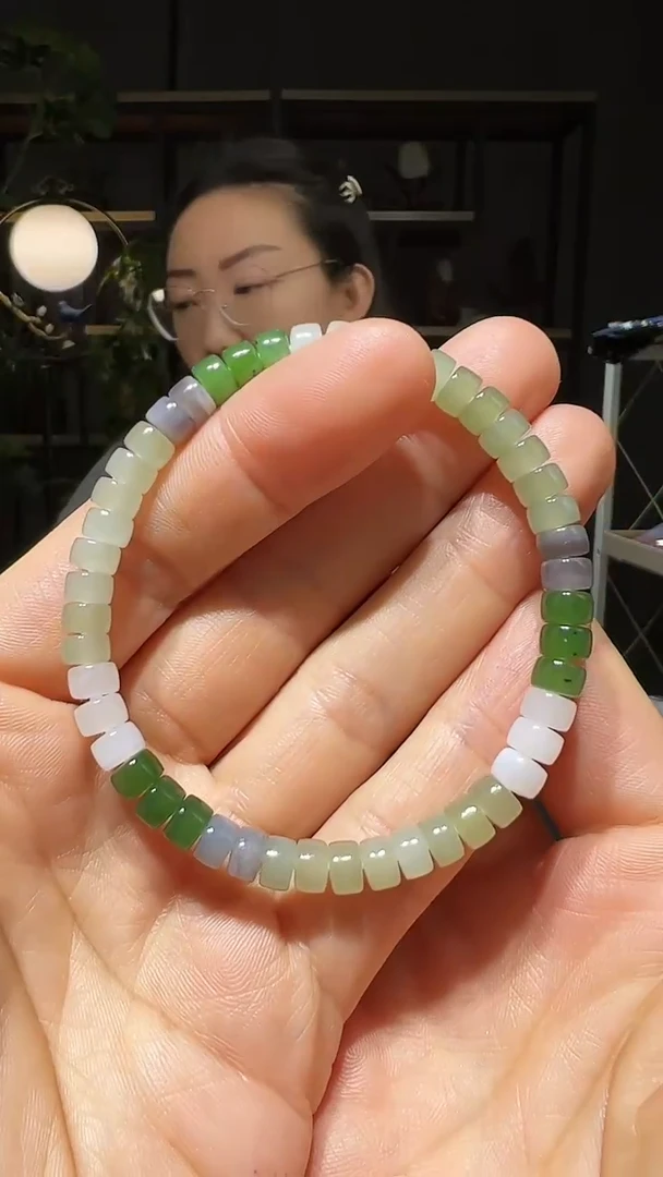 【闪购商品】和田玉手链未镶嵌7+药片