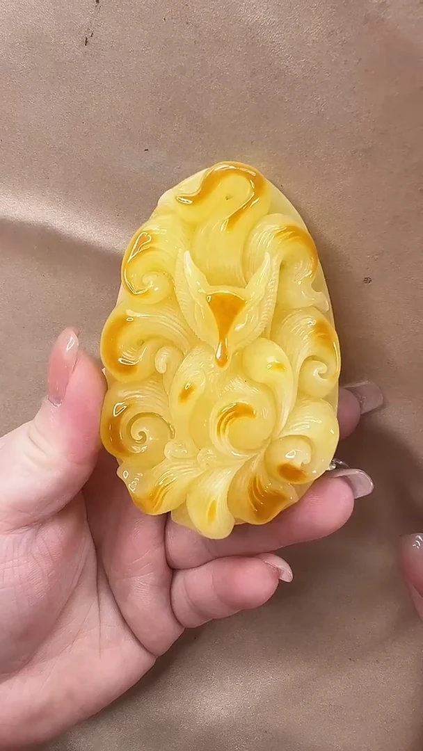 琥珀颈饰未镶嵌吊坠