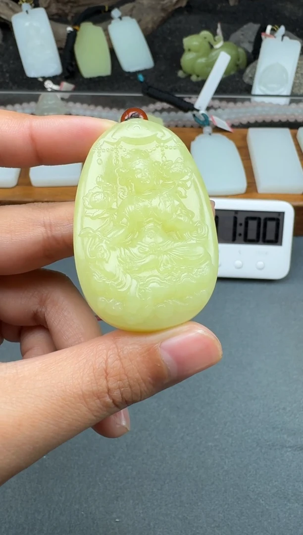 颈饰未镶嵌和田玉1