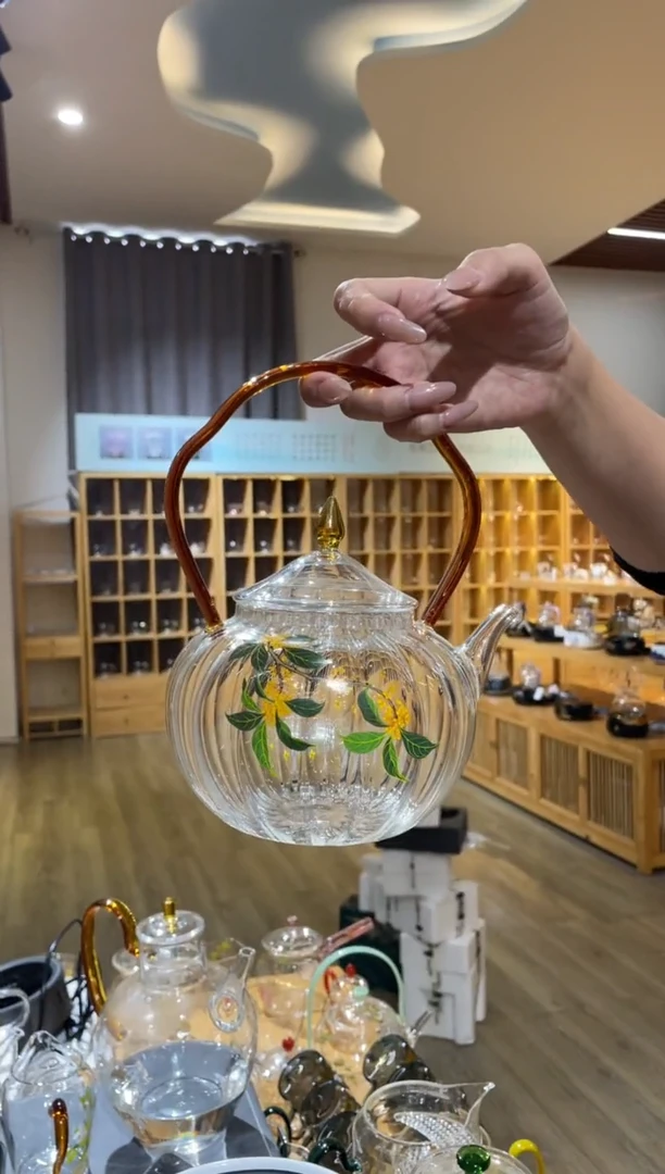 手工艺品玻璃九河金狮通运壶琥珀把瓜楞桂花