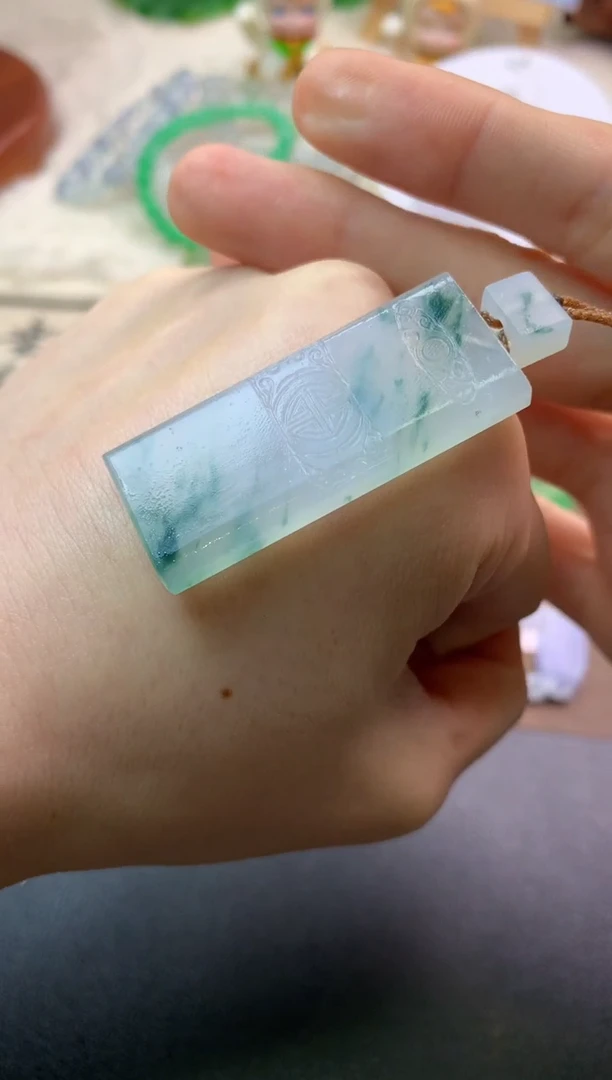 未镶嵌定制翡翠毛货